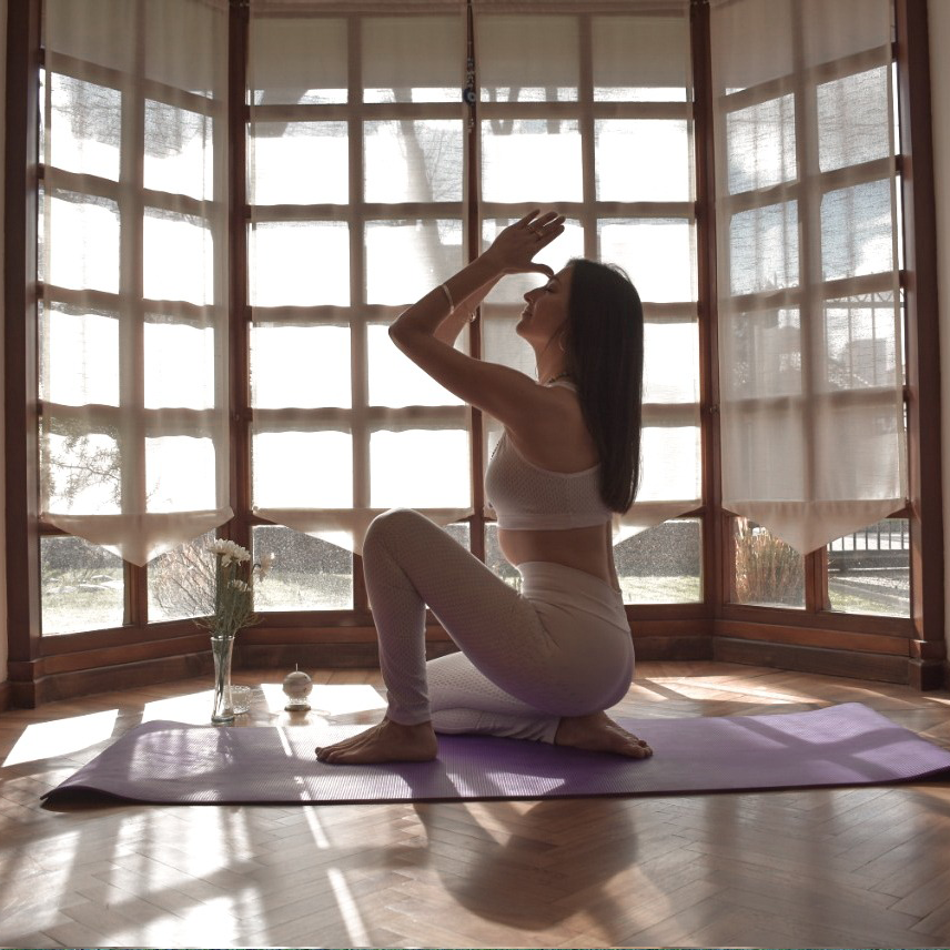 Natha Yoga con Mariela Noemí Carabajal
